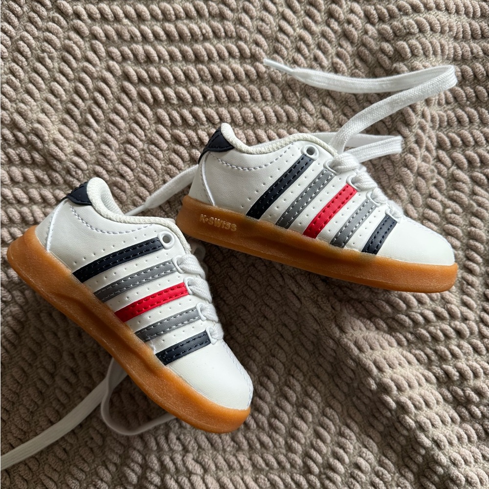 K SWISS Toddler White and Black Sneakers with Red Stripes